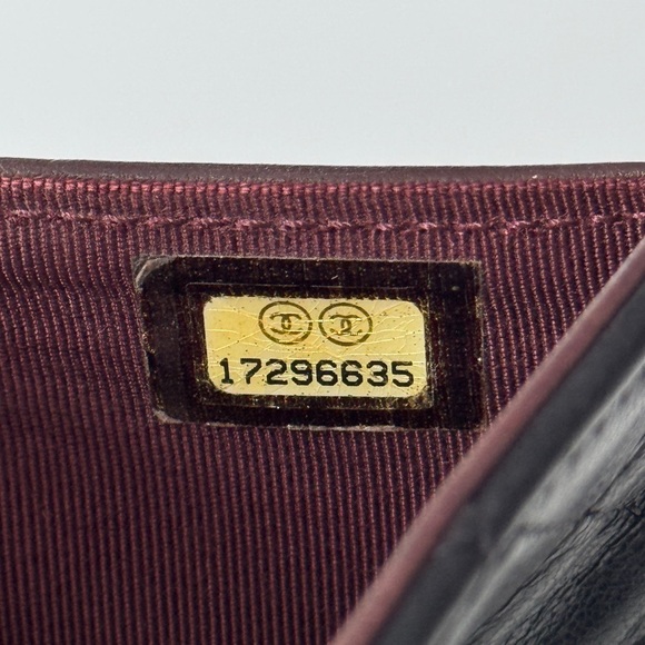 Authentic Vintage Chanel Small French Wallet - Picture 14 of 15